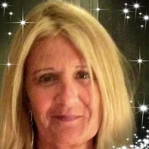 Meet your Posher, Nina